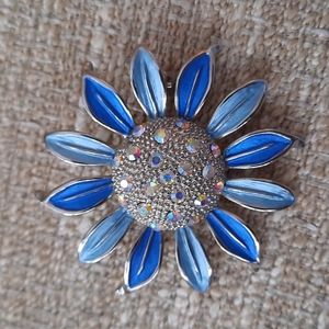 Vintage silver and shades of blue pin